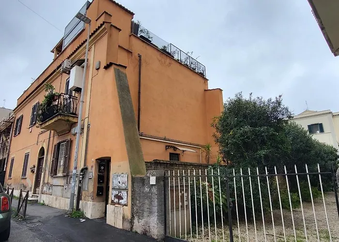 La Casetta Con Giardino Al Pigneto Appartement